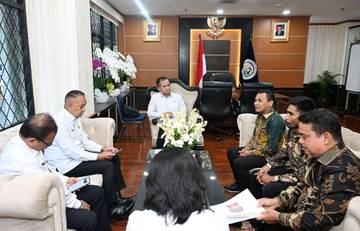Tingkatkan Kesejahteraan, Wabup Butur Temui Menteri Transmigrasi