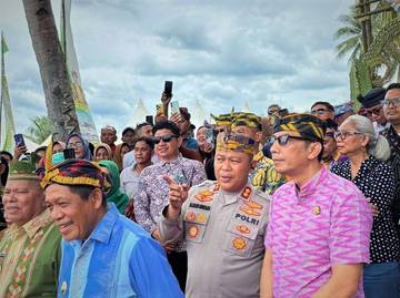 Kapolres Buton Bangga Sambut Pelayar Mancanegara di Lande