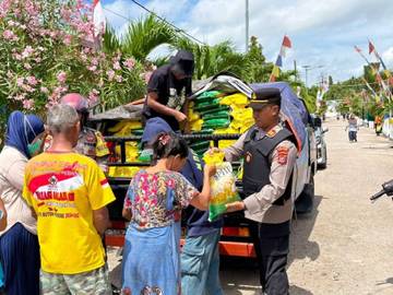 Polres Buton Gelar Gerakan Pangan Murah di Wabula   