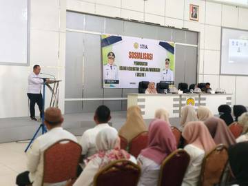 Pemkot Baubau Siapkan Generasi Emas Melalui UKS Madrasah