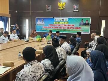 Bupati Alvin Tegaskan Profesionalisme Produk Lokal Program MBG