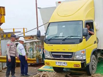 Waspada Cuaca Buruk, Polsek Lasalimu Imbau Keselamatan Pelayaran
