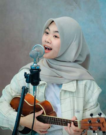 Mengatasi Mood Negatif dan Kecemasan Lewat Bernyanyi