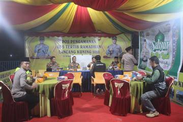 Polres Bengkalis Gelar Sahur On The Road Bersama Masyarakat