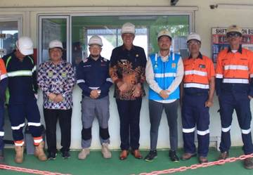Wabup Meranti Tinjau Pembangkit Listrik di Gogok Darussalam