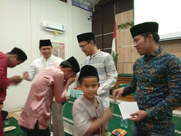 PN Bengkalis Buka Bersama,Santuni Anak Panti dan Janda