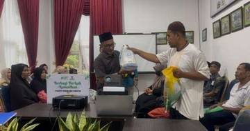 Sembako Baznas Bantu Mustahik Penuhi Kebutuhan Menjelang Lebaran