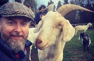 Ternyata Kambing Bisa Mengenali Wajah Manusia, Ini Penjelasannya