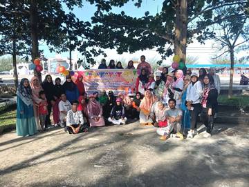 Anyera Gelar Jalan Sehat dan Senam Berhadiah