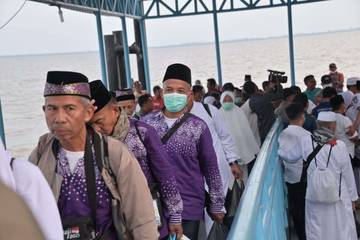 Kepulangan 175 Jemaah Haji Bengkalis Melalui Pelabuhan BSL