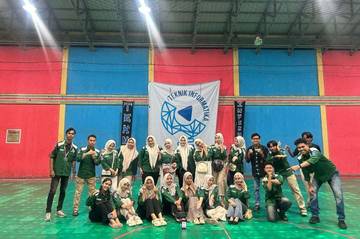 HMTI Polbeng Taja Turnamen Futsal dan Badminton