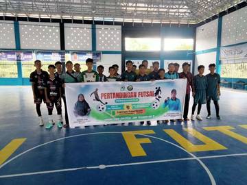 Silaturahmi Sekolah Lewat Tanding Futsal Persahabatan