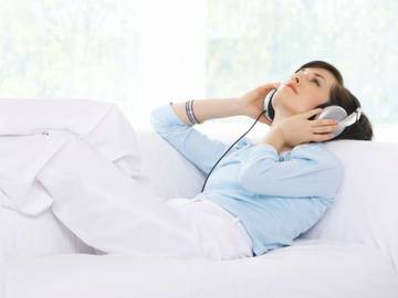 Delapan Lagu Mood Booster Bikin Hari Kamu Semangat!