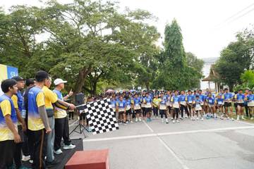 Ratusan Peserta Ramaikan BEM Running Fest 2025 Polbeng