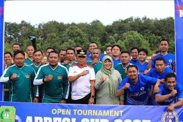 Bupati Asmar Buka Turnamen Apdesi Cup Rangsang