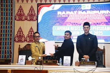 DPRD Bengkalis Serahkan Laporan Reses Masa Persidangan
