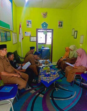 MTsN 2 Meranti Selaraskan Program Kurikulum Berbasis Cinta