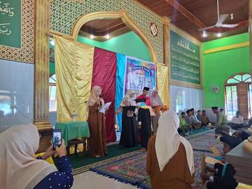 TPQ Darul Muttaqin Simpang Ayam Gelar Wisuda Santri