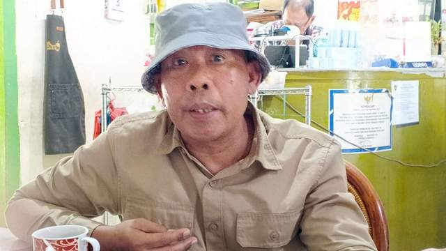 Enggano: Ketika Janji Terang Masih Mati Lampu