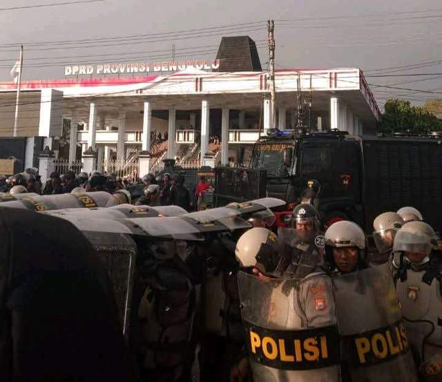 Menyuarakan Aspirasi dengan Bijak, Menjaga Persatuan Bangsa