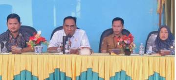 CJH Lebong 2025 Ikuti Sosialisasi BPJS dan Dinkes 