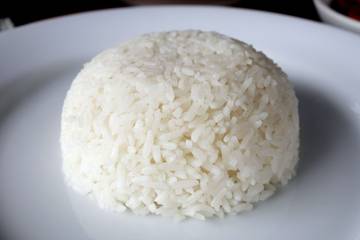Makanan yang Membuat Cepat Lapar Saat Santap Sahur