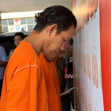 Hajar Istri Depan Mertua, Suami 'Diangkut' ke Kantor Polisi