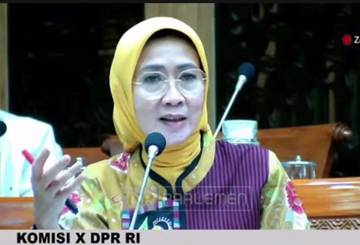 Dewi Coryati Dorong Pengakuan dan Perlindungan Guru PAUD