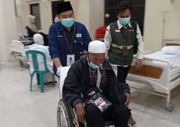 Dua Jemaah Haji Bengkulu  Kloter 2 Padang di Rawat 