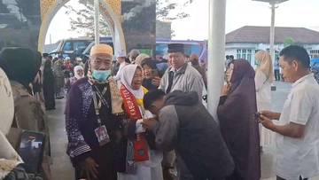 Jemaah Haji  Bengkulu Utara Pulang Dengan Kondisi Sehat