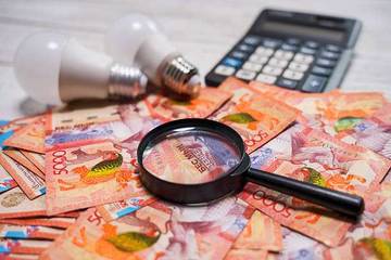 Strategi Cerdas Mengatur Gaji UMR 