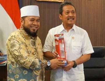 Kapal Orca dan Pesawat Diturunkan Atasi Krisis Enggano
