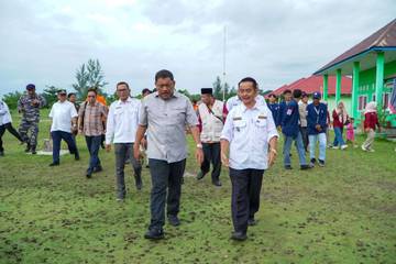 Wagub Mian Tanggapi Krisis Pendidikan di Pulau Enggano