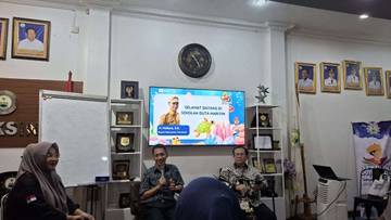 Mantan Sekjen Aspeksindo Beri Motivasi Sekolah Duta Maritim