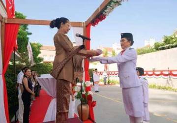 KBRI Lisabon Bersama Masyarakat Upacara Kemerdekaan RI Ke-80