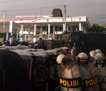 Menyuarakan Aspirasi dengan Bijak, Menjaga Persatuan Bangsa