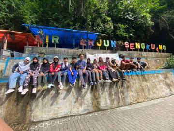 Air Terjun Sengkuang: Permata Tersembunyi di Kepahiang, Bengkulu