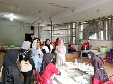 Evi Tenggiri, Produsen Pempek Bengkulu Tembus Pasar Nasional