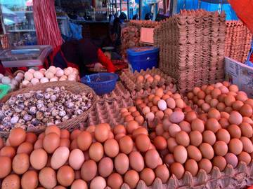 Harga  Telur  Naik  Berdampak  Pada  Daya  Beli 