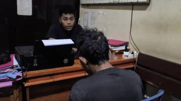 Curi Lampu Jalan Siang Hari, Kakek Ditangkap Polisi