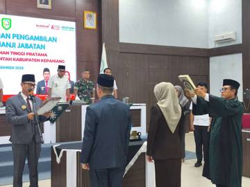Akhir Tahun, Bupati Kepahiang Lantik Eselon II