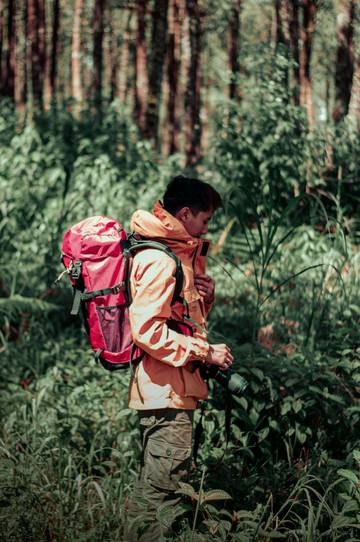 Ransel Praktis Multifungsi untuk Jalan-jalan dan Traveling Ringan
