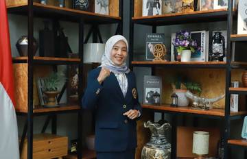 Dosen UINFAS Bengkulu Raih Doktor Cum Laude