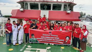 Pengurus PDIP Bengkulu Sambut Kapal Laksamana-Malahayati