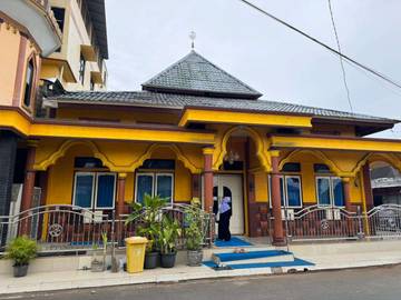 Gilang, Merantau dari Sumsel Jadi Marbot Masjid 