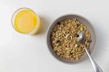 Olahan Enak Oatmeal yang Bisa Jadi Favorit Keluarga
