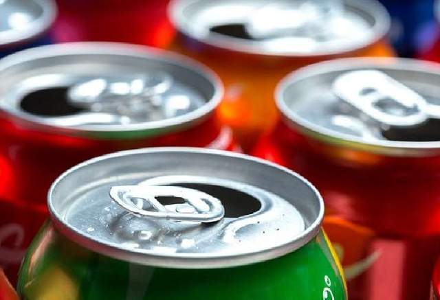 Soda Rasmi Ternyata Trio Brand Minuman Soda yang Sampahnya Terbanyak - RRI.co.id