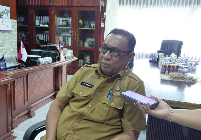 Plt Sekda Biak Apresiasi Peran Wartawan Menyebarluaskan Informasi 