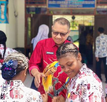 Hari Pertama Pembelajaran Mandiri di Biak Numfor