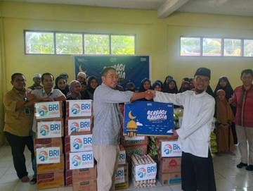 Berbagi Bahagia Bersama BRI Grup  di Pondok Pesantren Hidayatullah